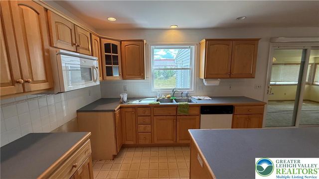 5119 Stahley Drive, Whitehall Twp, PA 18078
