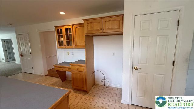 5119 Stahley Drive, Whitehall Twp, PA 18078