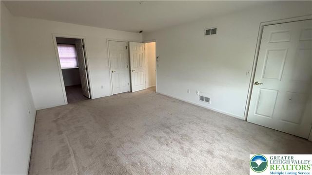 5119 Stahley Drive, Whitehall Twp, PA 18078