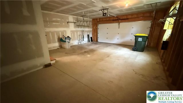 5119 Stahley Drive, Whitehall Twp, PA 18078