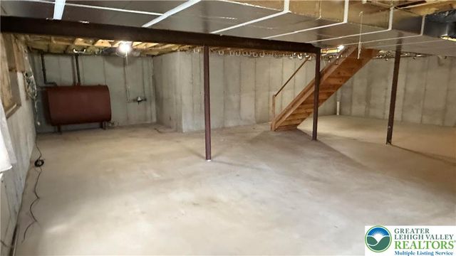 5119 Stahley Drive, Whitehall Twp, PA 18078