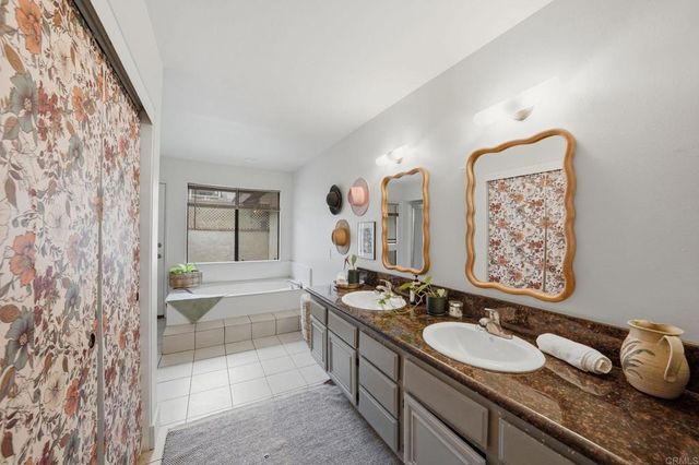 1465 Vaquero, Escondido, CA 92026