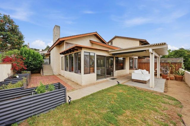 1465 Vaquero, Escondido, CA 92026
