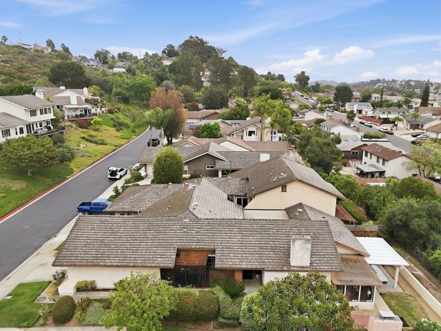 1465 Vaquero, Escondido, CA 92026