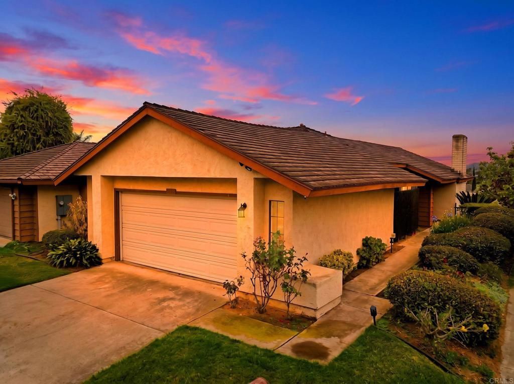 1465 Vaquero, Escondido, CA 92026