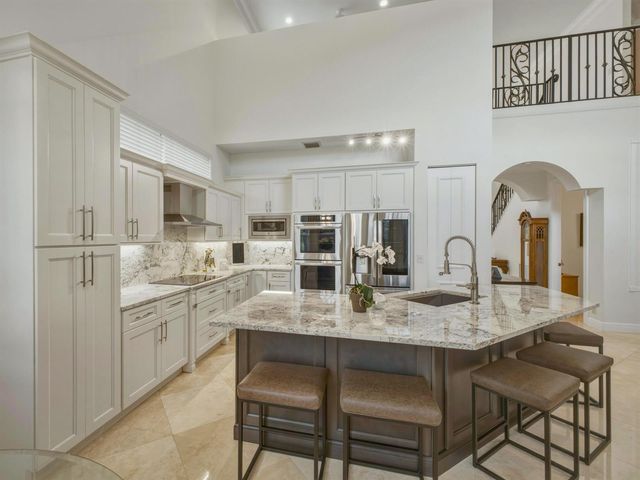 9814 Coronado Lake Drive, Boynton Beach, FL 33437