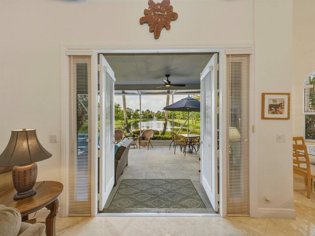 9814 Coronado Lake Drive, Boynton Beach, FL 33437