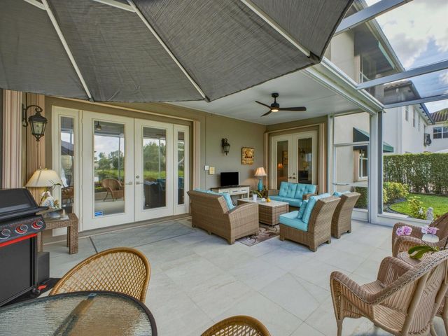 9814 Coronado Lake Drive, Boynton Beach, FL 33437