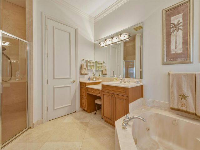 9814 Coronado Lake Drive, Boynton Beach, FL 33437