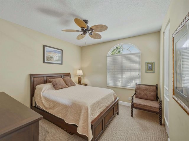 9814 Coronado Lake Drive, Boynton Beach, FL 33437