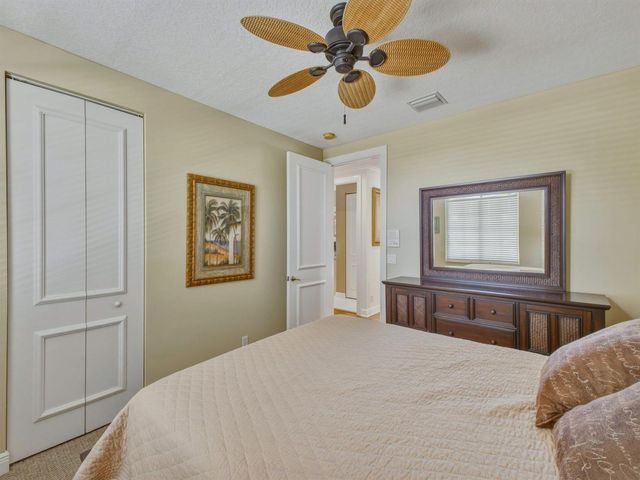 9814 Coronado Lake Drive, Boynton Beach, FL 33437