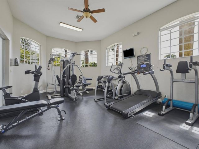 9814 Coronado Lake Drive, Boynton Beach, FL 33437