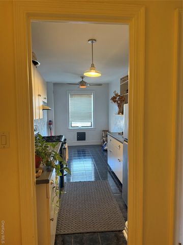 10 Nosband Avenue 5G, White Plains, NY 10605