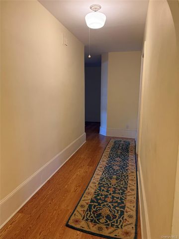 10 Nosband Avenue 5G, White Plains, NY 10605