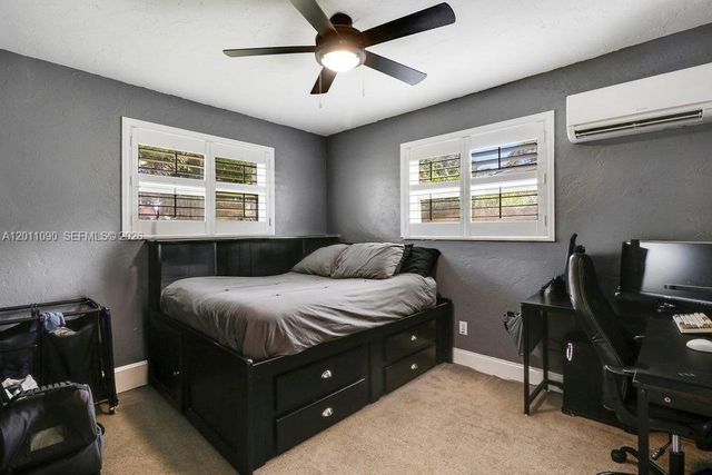 19049 SE Robert Drive, Jupiter, FL 33469