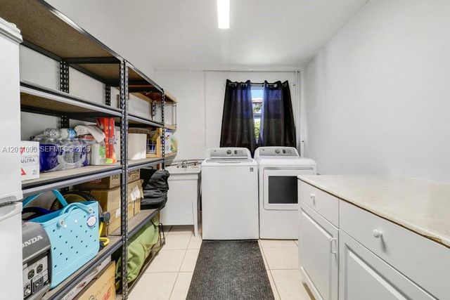 19049 SE Robert Drive, Jupiter, FL 33469