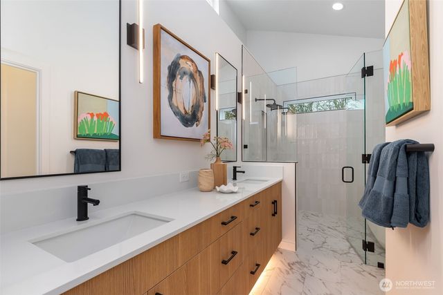 1126 129th Court NE, Bellevue, WA 98005