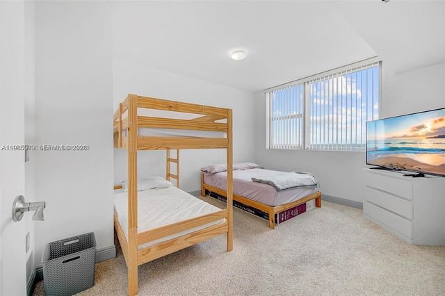 2681 N Flamingo Road 1201S, Sunrise, FL 33323