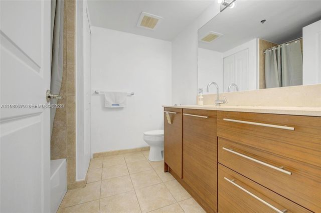 2681 N Flamingo Road 1201S, Sunrise, FL 33323