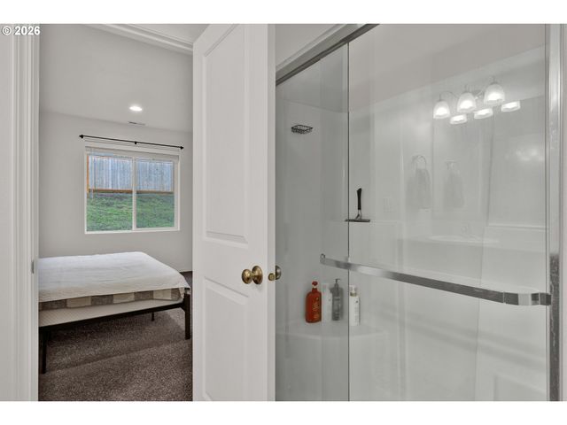 1981 S 59TH St, Springfield, OR 97478