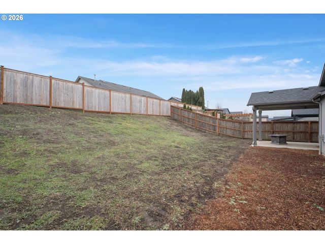 1981 S 59TH St, Springfield, OR 97478