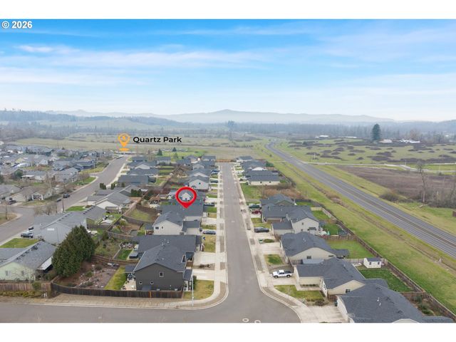 1981 S 59TH St, Springfield, OR 97478