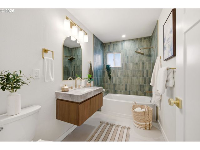 6221 Se 83RD Ave, Portland, OR 97266