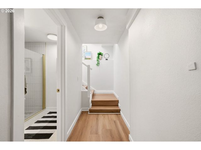 6221 Se 83RD Ave, Portland, OR 97266