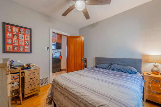 5055 W Argyle Street, Chicago, IL 60630