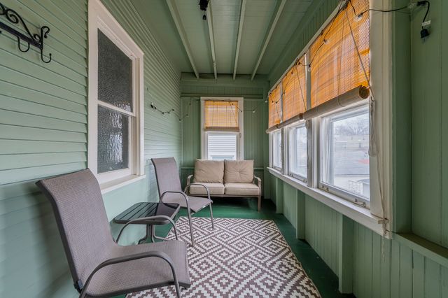 5055 W Argyle Street, Chicago, IL 60630