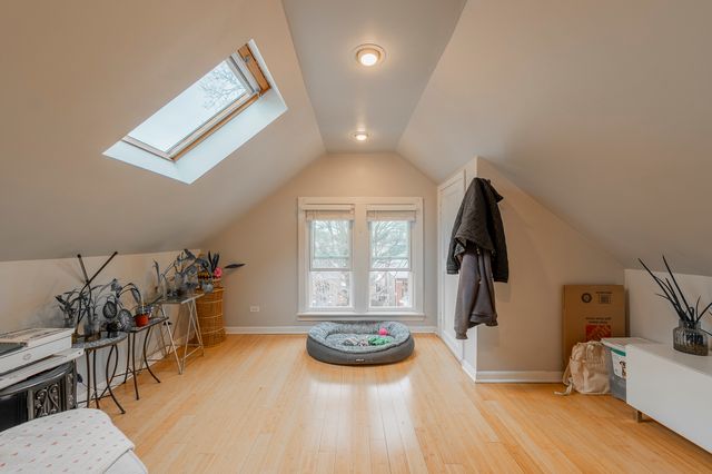 5055 W Argyle Street, Chicago, IL 60630