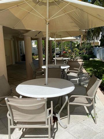 275 Murcia Drive 202, Jupiter, FL 33458