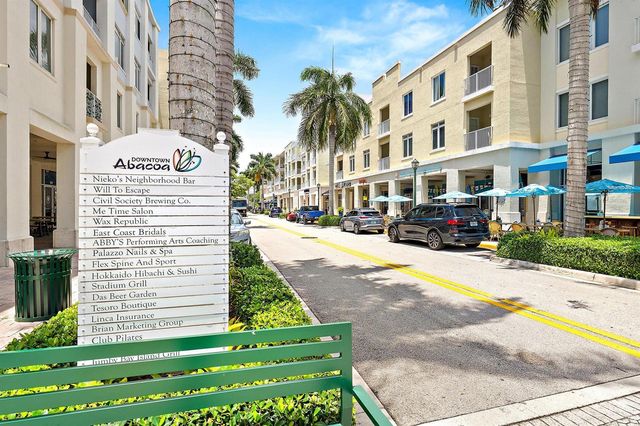 275 Murcia Drive 202, Jupiter, FL 33458