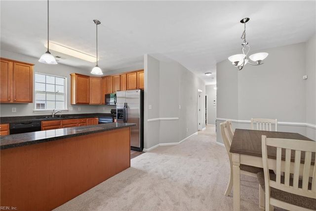 2534 Golden Maple DR, Suffolk, VA 23434