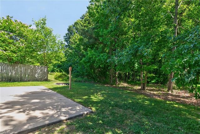 2534 Golden Maple DR, Suffolk, VA 23434
