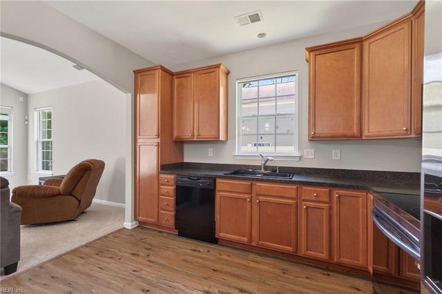 2534 Golden Maple DR, Suffolk, VA 23434