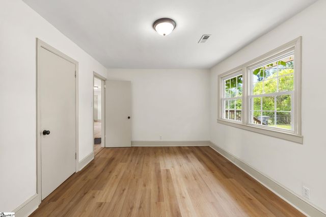 105 Whitener Avenue, Spartanburg, SC 29306