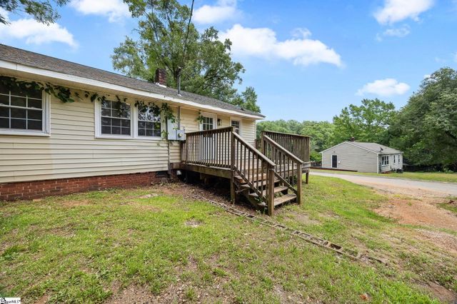 105 Whitener Avenue, Spartanburg, SC 29306