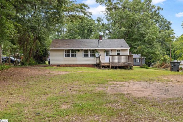 105 Whitener Avenue, Spartanburg, SC 29306