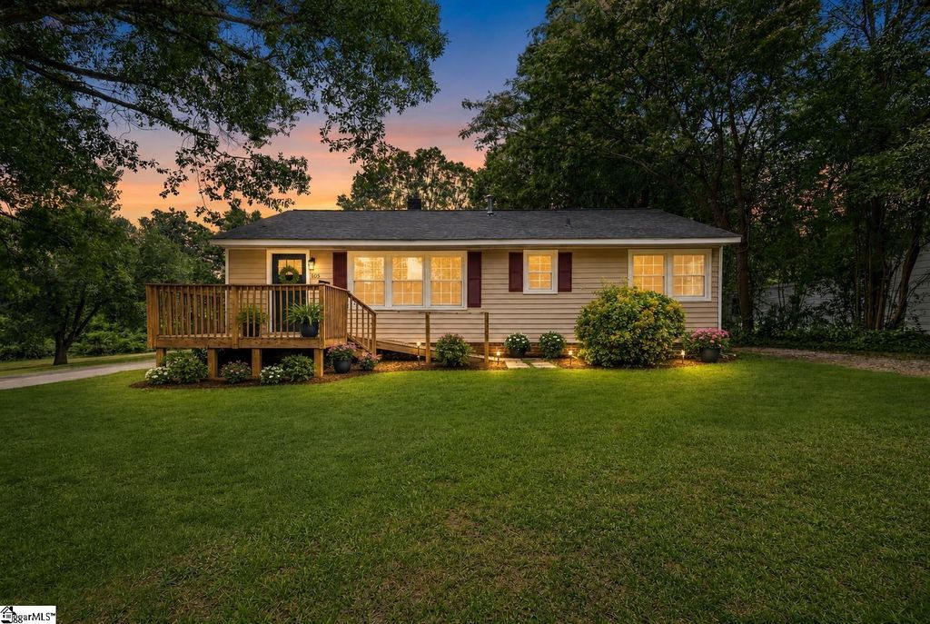 105 Whitener Avenue, Spartanburg, SC 29306