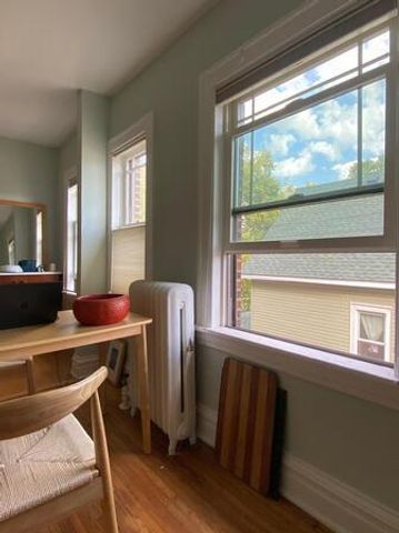 1300 Powderhorn Terrace 28, Minneapolis, MN 55407