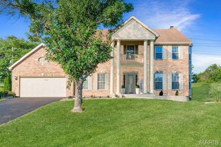 14901 Jockey Club Drive, Chesterfield, MO 63017