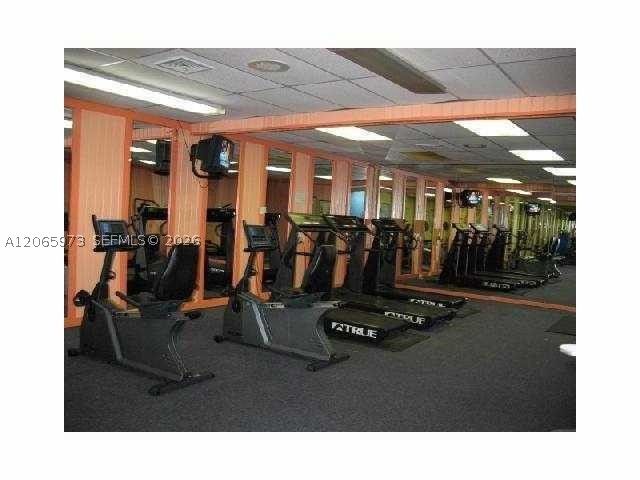 16919 N Bay Rd 420, Sunny Isles Beach, FL 33160