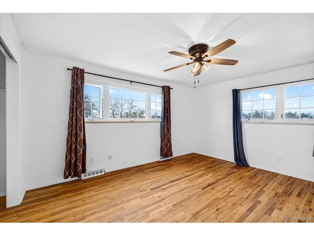 3161 Vantage Dr, Hudson, CO 80642