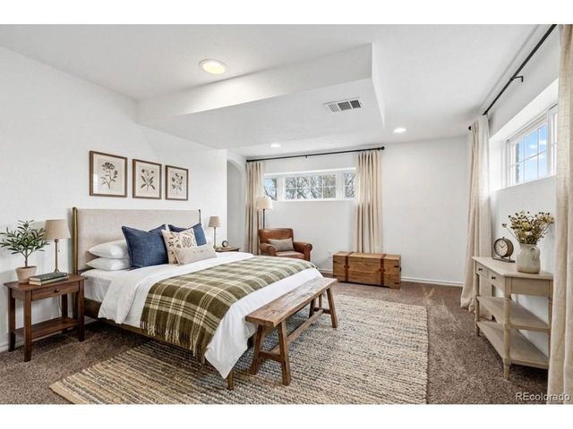 3161 Vantage Dr, Hudson, CO 80642