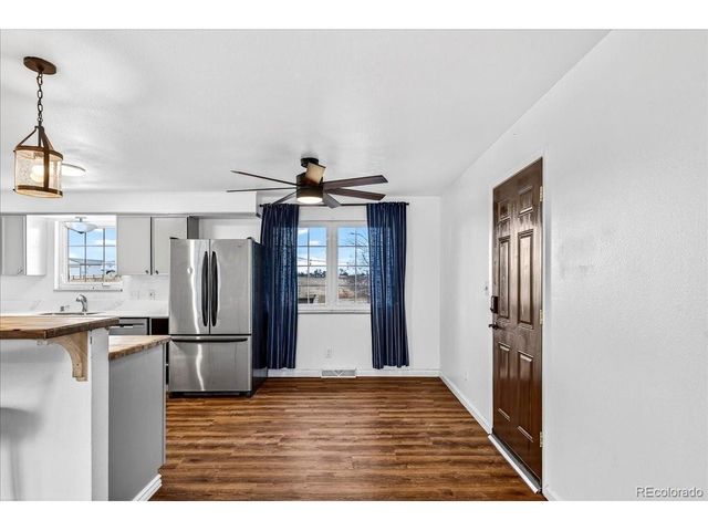 3161 Vantage Dr, Hudson, CO 80642