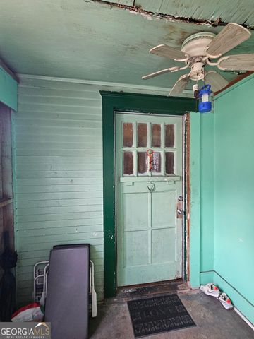 645 E 40th Street, Savannah, GA 31401