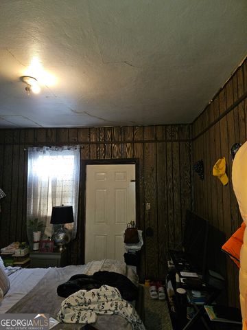 645 E 40th Street, Savannah, GA 31401