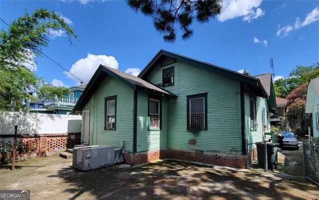 645 E 40th Street, Savannah, GA 31401