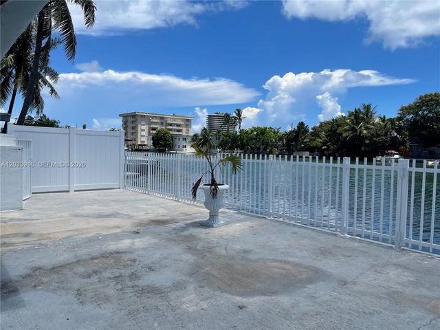 8205 Crespi Blvd 3 3, Miami Beach, FL 33141
